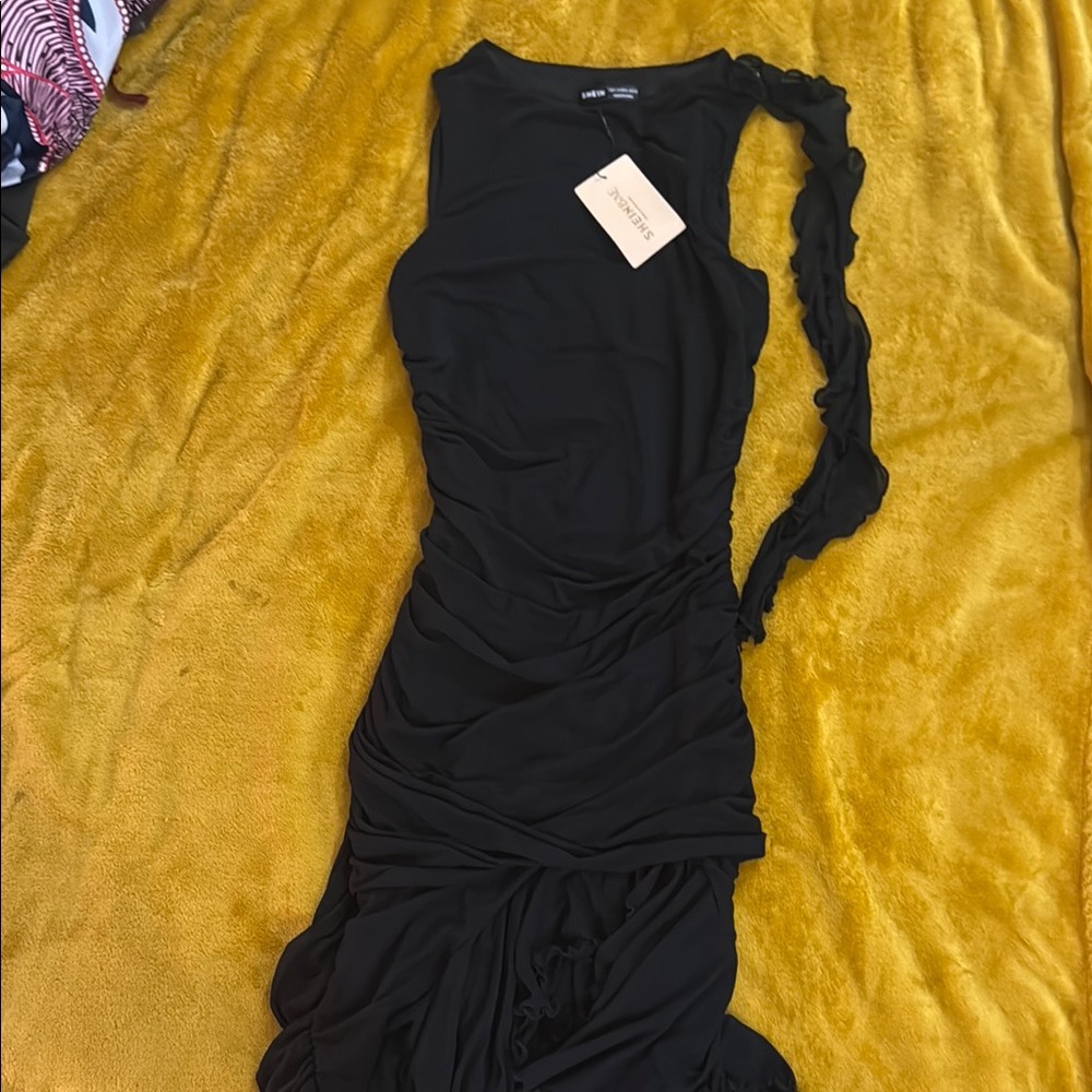 SHEIN Black Ruched One Shoulder Bodycon Dress